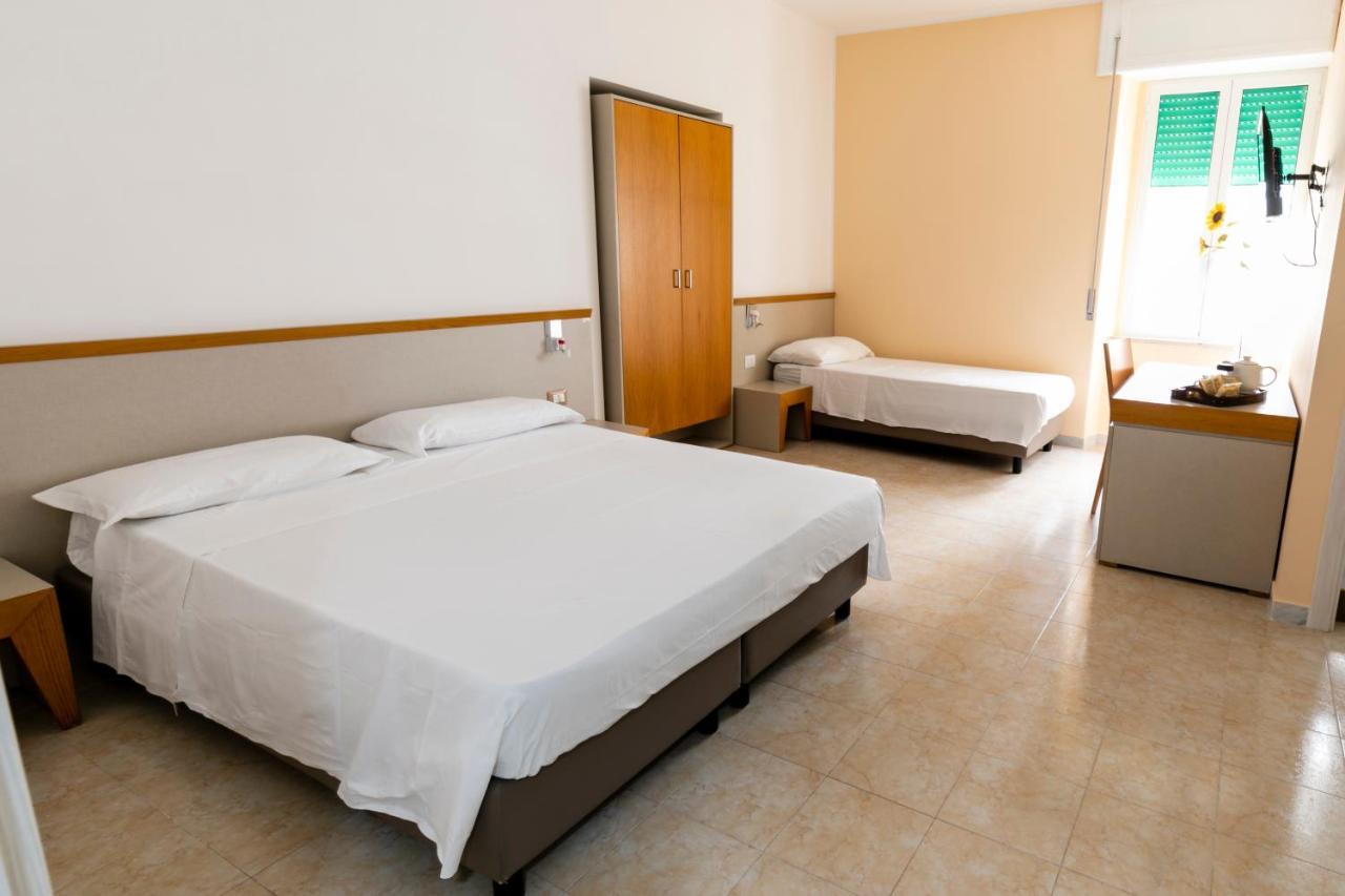Spira Mirabilis Napoli Hotel ภายนอก รูปภาพ