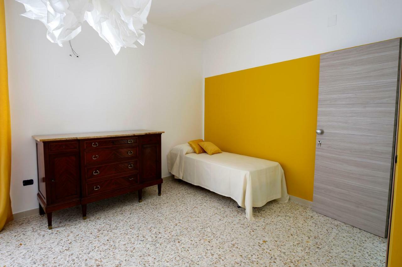 Spira Mirabilis Napoli Hotel ภายนอก รูปภาพ